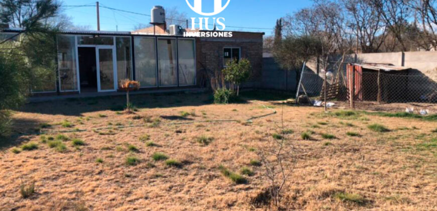Casa de 2 Dormitorios -ARTURO NUÑEZ 485 – (Bernasconi)