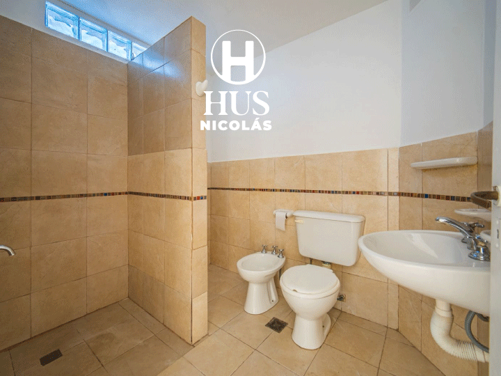 Médici esquina Constituyentes – Complejo de Departamentos