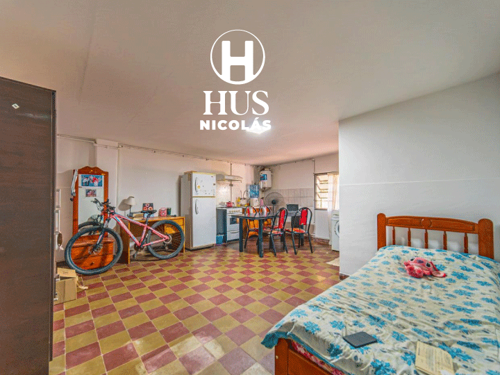 Civit 224-226. Multirenta  2 Casas+Monoambiente+Galpón