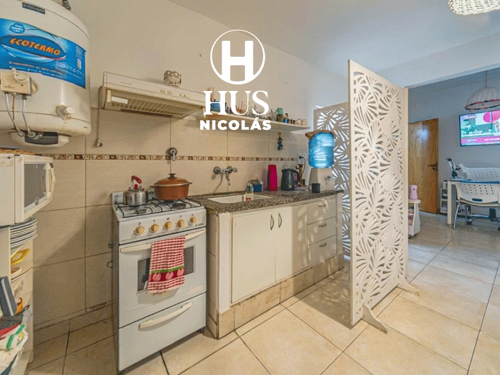 Civit 224-226. Multirenta  2 Casas+Monoambiente+Galpón