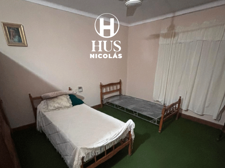 MONTES DE OCA 398  (Gral San Martín) Casa de 2 Dormitorios + Galpón + Salón Comercial