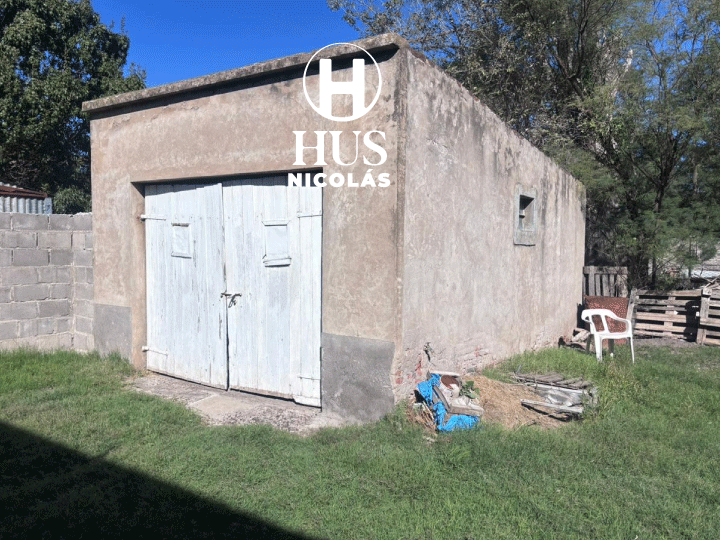 ESTANISLAO CEBALLOS 161 (Bernasconi) Casa de 3 Dormitorios
